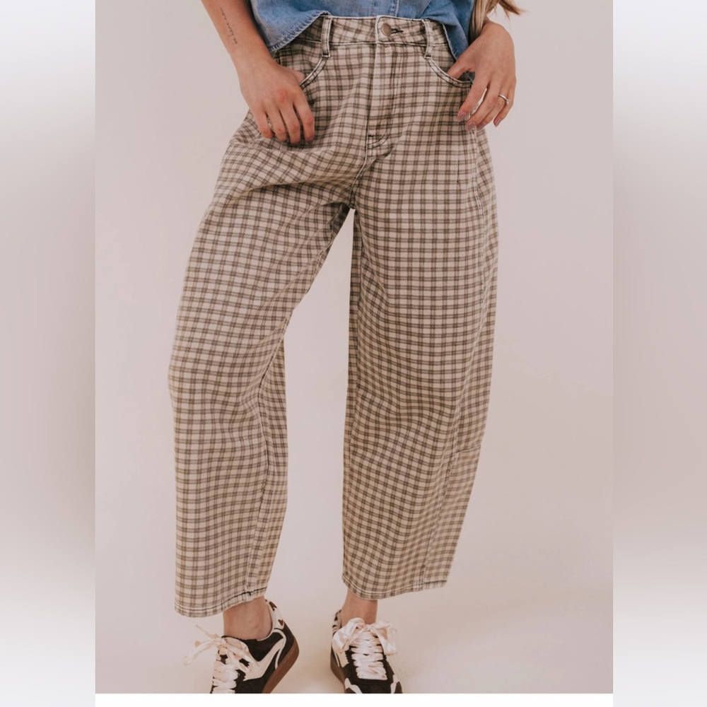 NWT Checkered barrel pants size medium